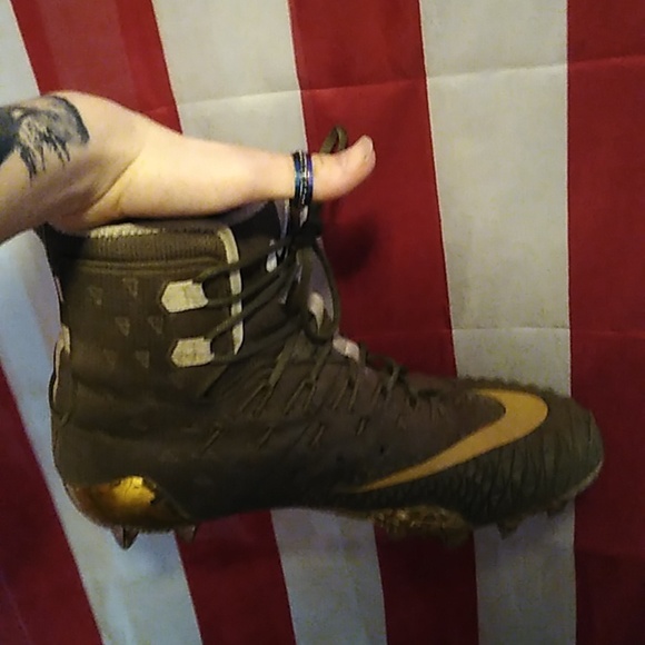 Nike Force Savage Elite Lineman Cleats - Picture 6 of 6